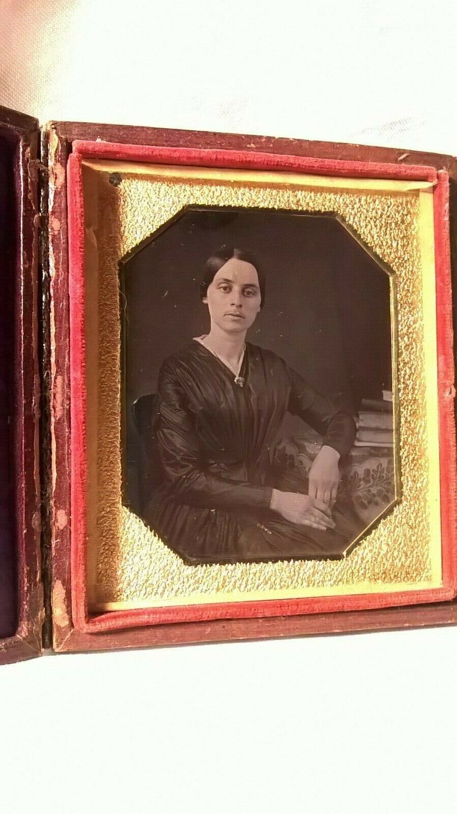 Mid-1840's Attractive Lady-1/6th Plate Daguerreotype-full Case-very Nice!!!