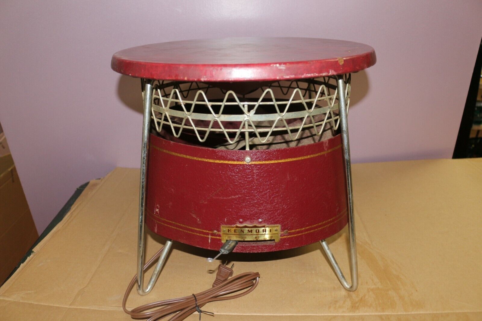 Vintage Retro Mid-century Modern C.1950 Kenmore 3 Speed Hassock Fan Table Works