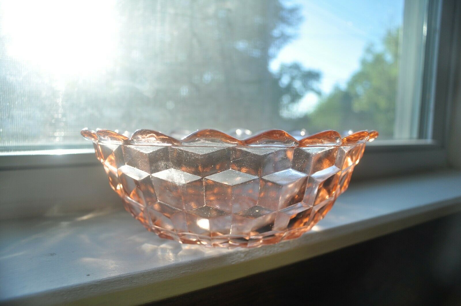 Vintage Rose Pink Depression Glass Geometric Cubist Mid Century Bowl Dish 3d