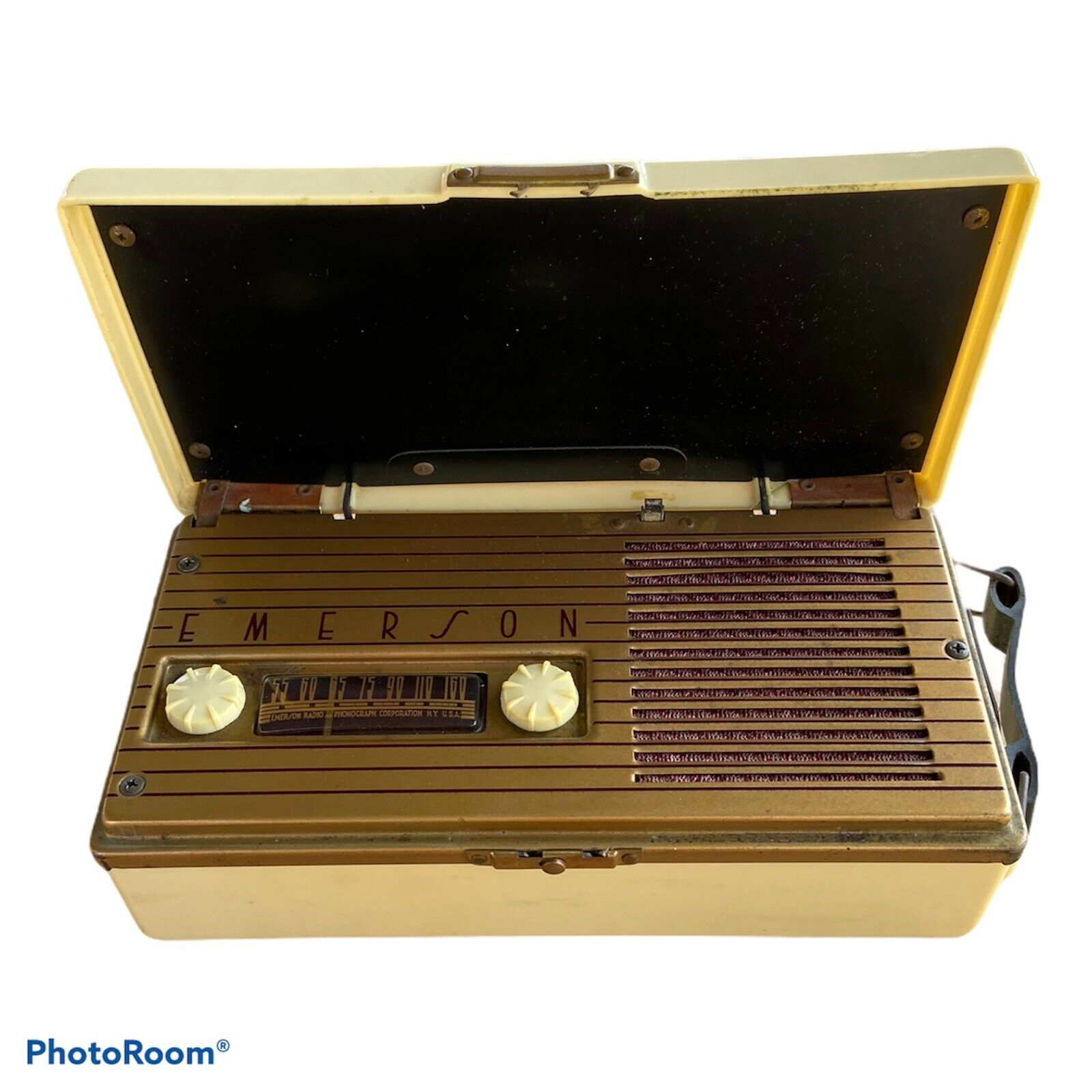 Vintage 1948 Emerson Radio Model 558 Bakelite Case Portable Rare